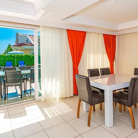 Yasam Park Rena Villalari Oeluedeniz